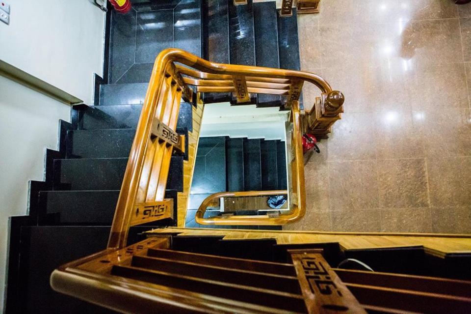 Hung Thinh Hotel Ban Gum エクステリア 写真